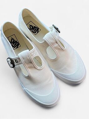 Vans cream Style 93 Mary Jane T-strap sneakers